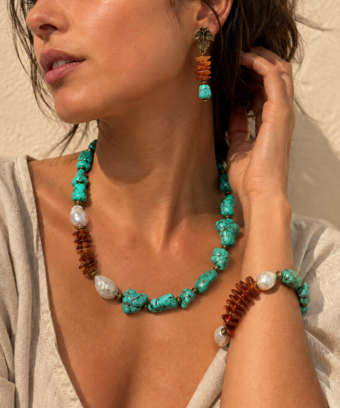Amber Turquoise Pearl Gift Sets detail view