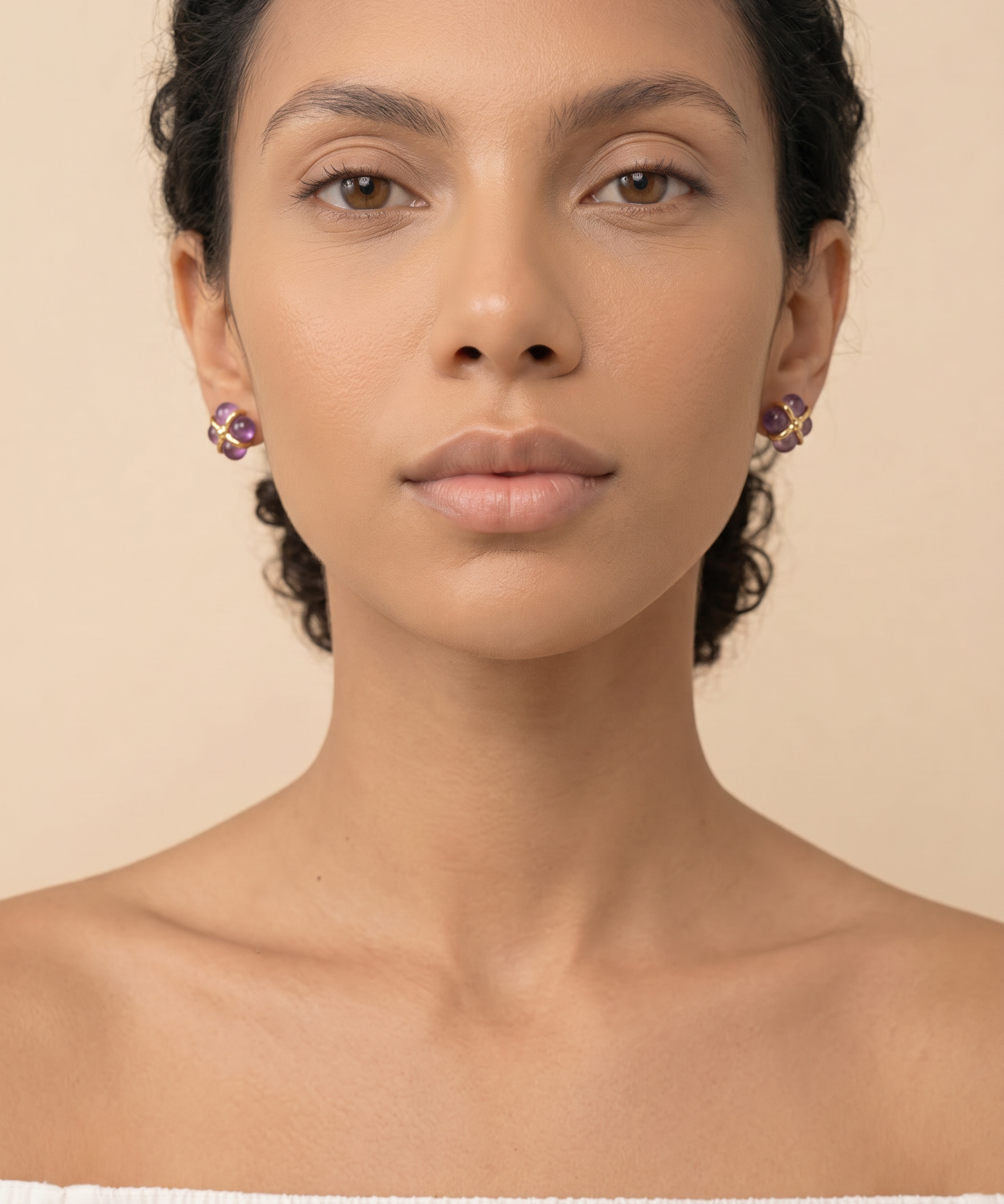 18K Gold Plated Natural Amethyst Flower Stud Earrings detail view