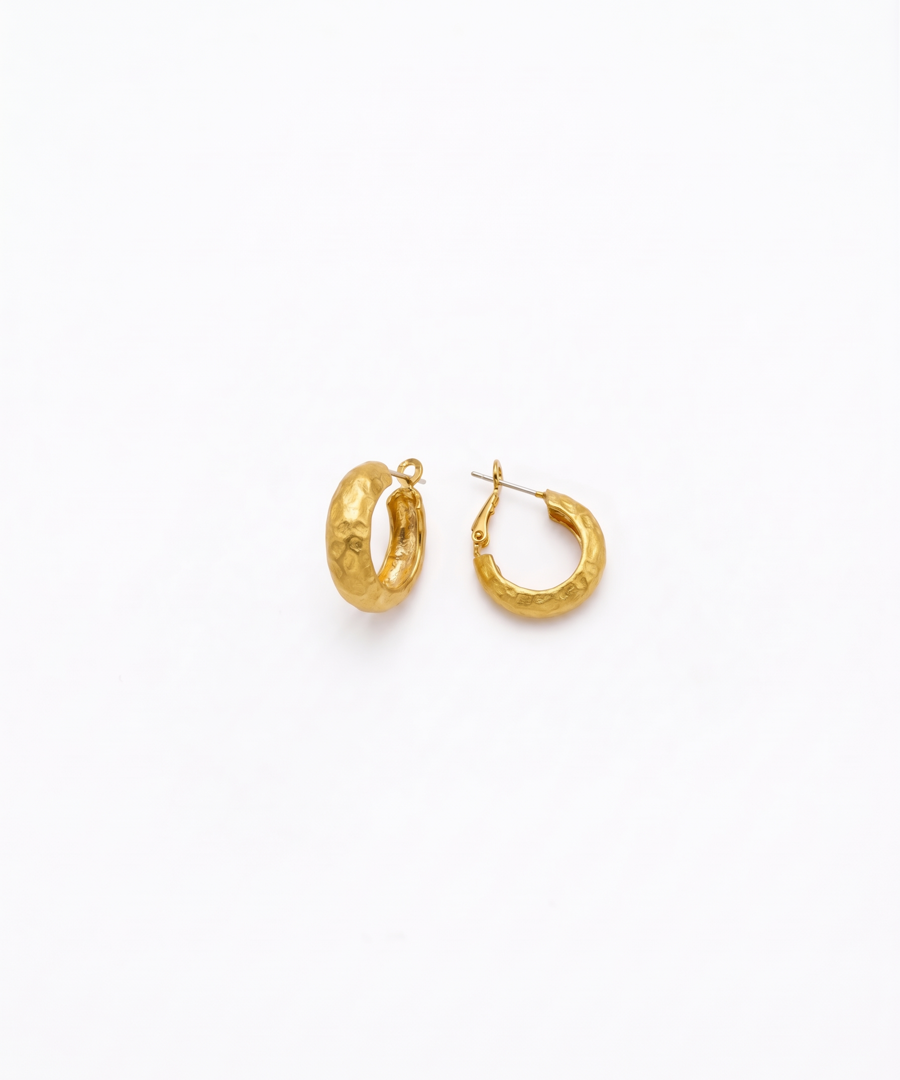 18K Gold Plated Hammered Chunky Hoop Earrings by Natelyrian