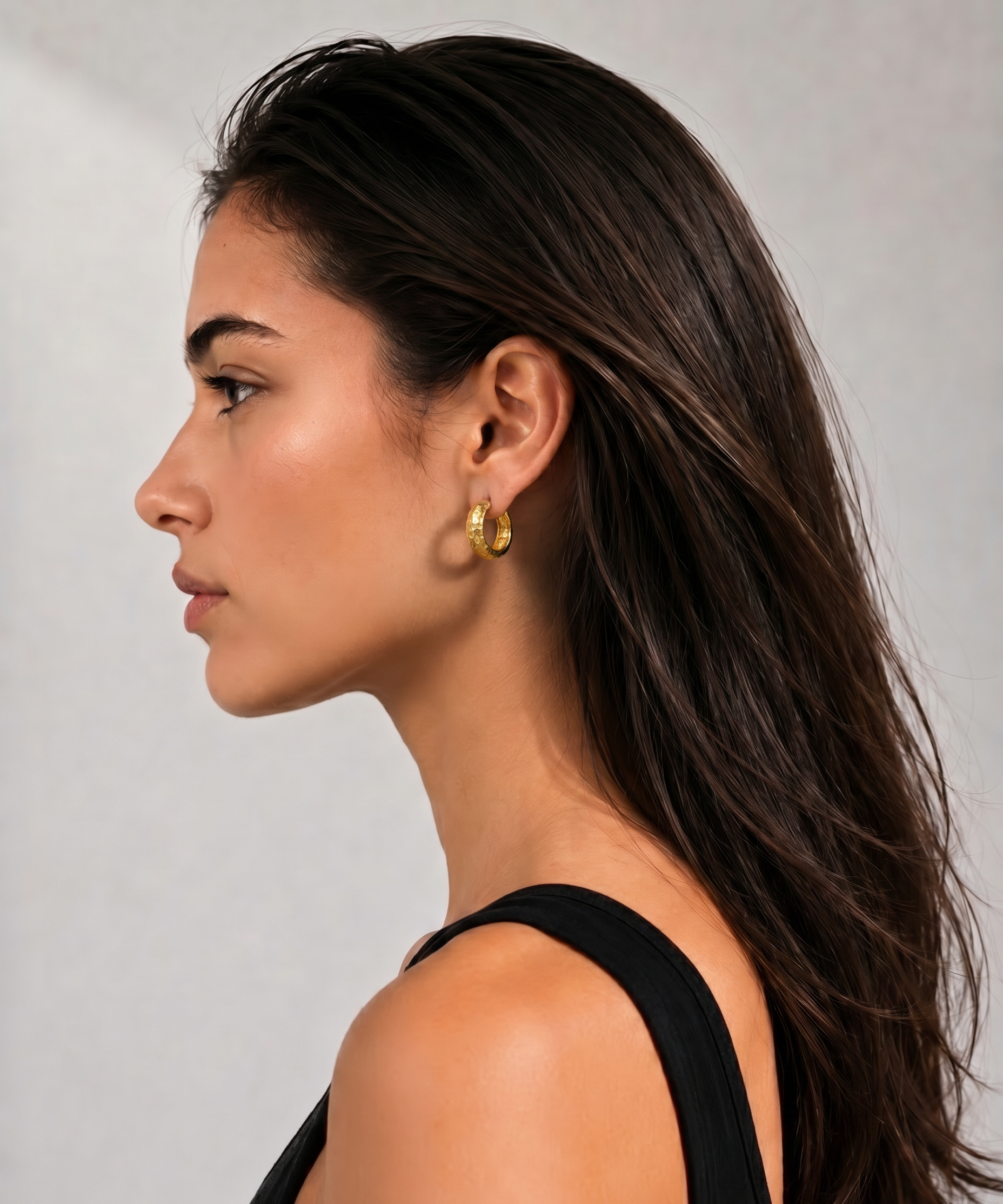 18K Gold Plated Hammered Chunky Hoop Earrings detail view
