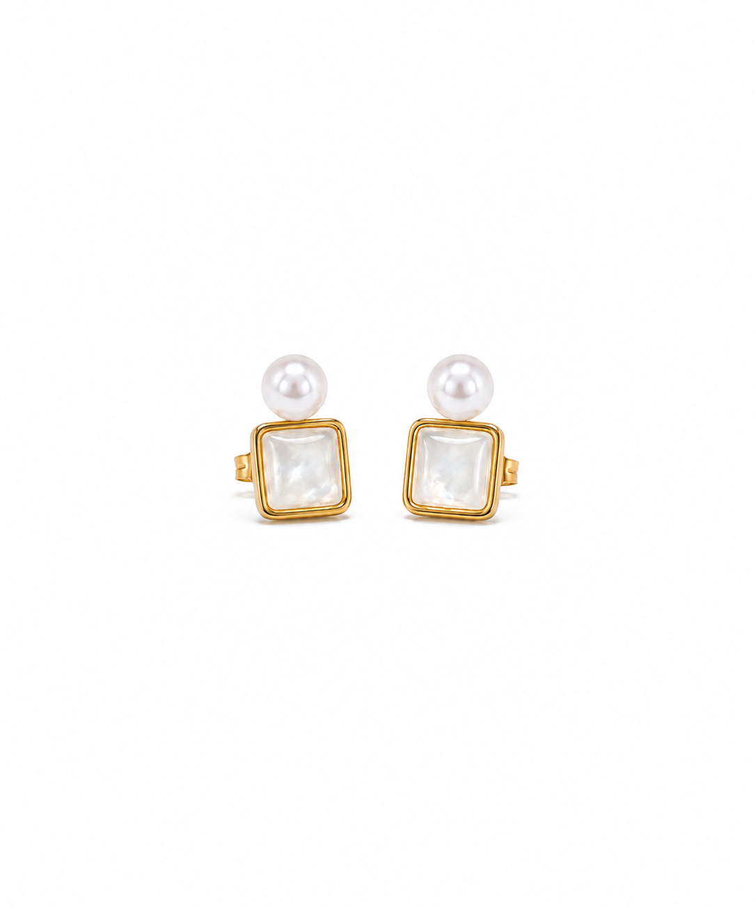 18K Gold Plated Square Mother of Pearl Freshwater Pearl Stud Earrings detail view